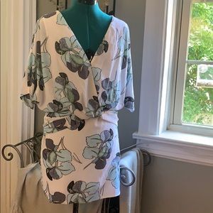 Arc & co women’s white blue floral formal dress